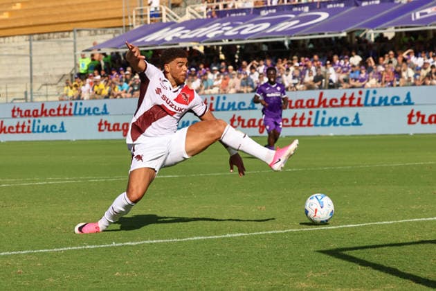 ACF Fiorentina v Torino FC - Serie A 2026 27 Che Adams in action during the Italian Serie A football match between ACF Fiorentina and Torino F.C. at the Artemio-Franchi stadium in Florence, Italy, on September 5, 2026. Firenze FI Italy  Copyright: xPaoloxGiulianix originalFilename:giuliani-acffiore260905_npWJF.jpg