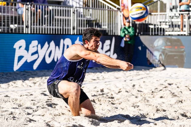 Beach volleyball, Beachvolleyball - MEVZA Schladming SCHLADMING,AUSTRIA,06.SEP.26 - BEACH VOLLEYBALL - win2day Tour PRO, MEVZA Schladming. Image shows Maximilian Trummer.  GEPAxpictures xJulioxArellano
