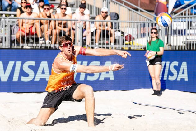 Beach volleyball, Beachvolleyball - MEVZA Schladming SCHLADMING,AUSTRIA,06.SEP.26 - BEACH VOLLEYBALL - win2day Tour PRO, MEVZA Schladming. Image shows Timo Hammarberg (AUT).  GEPAxpictures xJulioxArellano
