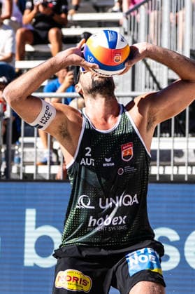 Beach volleyball, Beachvolleyball - MEVZA Schladming SCHLADMING,AUSTRIA,06.SEP.26 - BEACH VOLLEYBALL - win2day Tour PRO, MEVZA Schladming. Image shows Drexler Christoph (AUT).  GEPAxpictures xJulioxArellano