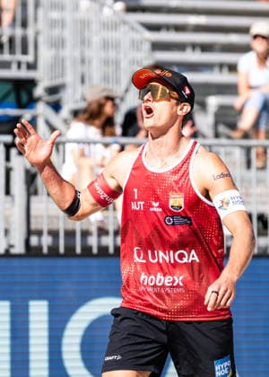 Beach volleyball, Beachvolleyball - MEVZA Schladming SCHLADMING,AUSTRIA,06.SEP.26 - BEACH VOLLEYBALL - win2day Tour PRO, MEVZA Schladming. Image shows Phillip Waller (AUT).  GEPAxpictures xJulioxArellano