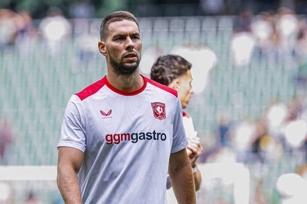 GRONINGEN - Marko Pjaca of FC Twente prior to the Eredivisie match between FC Groningen and FC Twente at the Euroborg on September 6, 2026 in Groningen, the Netherlands. MARCEL TER BALS ANP Eredivisie 2026 27 xVIxANPxSportx xMarcelxterxBalsxIVx 567352624 originalFilename: 567352624.jpg