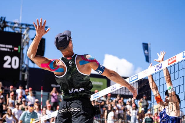 Beach volleyball, Beachvolleyball - MEVZA Schladming SCHLADMING,AUSTRIA,06.SEP.26 - BEACH VOLLEYBALL - win2day Tour PRO, MEVZA Schladming. Image shows Mathias Seiser (AUT).  GEPAxpictures xJulioxArellano