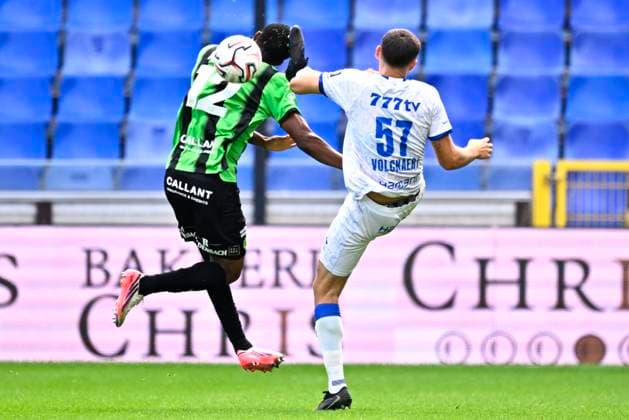 Cercle Brugge v KAA Gent - Jupiler Pro League BRUGGE, BELGIUM - SEPTEMBER 06 : Konate Valy defender of Cercle Brugge and Volckaert Matties defender of KAA Gent during the Jupiler Pro League match between Cercle Brugge and KAA Gent on September 6, 2026 in Brugge, Belgium, 06 09 2026 Brugge Belgium  Copyright: xTomasxSiskx