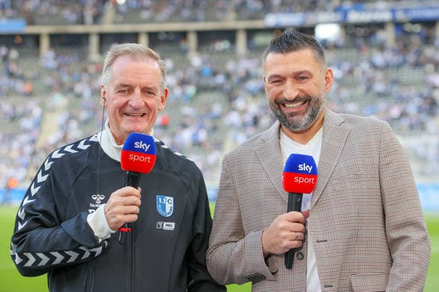 06.09.2026, xtgx, Fussball - 2.Bundesliga Hertha BSC Berlin - 1.FC Magdeburg emspor, v.l. Petrik Sander (Magdeburg, Trainer) und Torsten Mattuschka (DFL DFB REGULATIONS PROHIBIT ANY USE OF PHOTOGRAPHS as IMAGE SEQUENCES and or QUASI-VIDEO) Berlin *** September 6, 2026, xtgx, Soccer, 2. Bundesliga: Hertha BSC Berlin 1, FC Magdeburg (emspor); from left: Petrik Sander (Magdeburg), coach, and Torsten Mattuschka. DFL and DFB regulations prohibit any use of photographs as image sequences and or quasi-video. Berlin