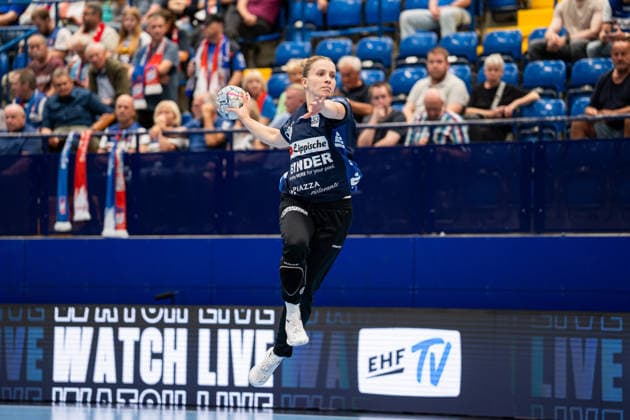 HSG Blomberg Lippe (GER) vs. Gloria Bistrita (ROM), Handball, EHF Champions League Women, Group Stage, September 6, 2026, 2026–2027 Season, Lemgo: Alexia Hauf of HSG Blomberg Lippe, taking 31 shots on goal during warm-ups at the Lemgo Phoenix Contact Arena, Germany