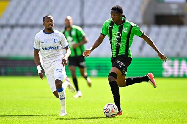 Cercle Brugge v KAA Gent - Jupiler Pro League BRUGGE, BELGIUM - SEPTEMBER 06 : Balikwisha Michel-Ange forward of KAA Gent and Konate Valy defender of Cercle Brugge during the Jupiler Pro League match between Cercle Brugge and KAA Gent on September 6, 2026 in Brugge, Belgium, 06 09 2026 Brugge Belgium  Copyright: xTomasxSiskx