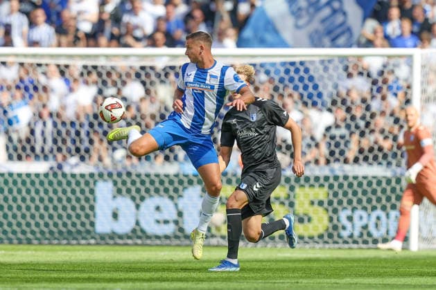 06.09.2026, xtgx, Fussball - 2.Bundesliga Hertha BSC Berlin - 1.FC Magdeburg emspor, v.l. Paul Seguin (Hertha, 30), Luka Hyrylainen (Magdeburg, 38) Zweikampf, Duell, Kampf, tackle (DFL DFB REGULATIONS PROHIBIT ANY USE OF PHOTOGRAPHS as IMAGE SEQUENCES and or QUASI-VIDEO) Berlin *** September 6, 2026, xtgx, Soccer, 2. Bundesliga, Hertha BSC Berlin 1 FC Magdeburg, emspor, from left: Paul Seguin (Hertha), 30, Luka Hyrylainen (Magdeburg), 38, tackle, duel, battle, DFL and DFB regulations prohibit any use of photographs as image sequences and or quasi-video, Berlin