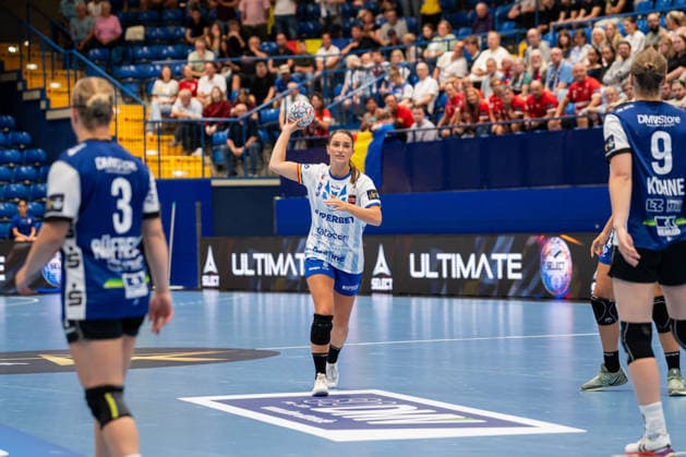 HSG Blomberg Lippe (GER) vs. Gloria Bistrita (ROM), Handball, EHF Champions League Women, Group Stage, September 6, 2026, 2026–2027 Season, Lemgo, Larissa Nuesser, Gloria Bistrita, 09 during the build-up at the Lemgo Phoenix Contact Arena, Germany