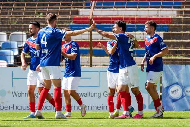 VfR Mannheim players celebrate the 1-0 goal; celebration; goal celebration; scoring a goal; celebrating the goal; goal; celebration; celebrating the goal; rejoicing; joy; happy; optimistic; positive; game scene; highlight; action; September 6, 2026, Mannheim, Germany, soccer, Regionalliga Südwest, VfR Mannheim vs. FC 08 Homburg xozx