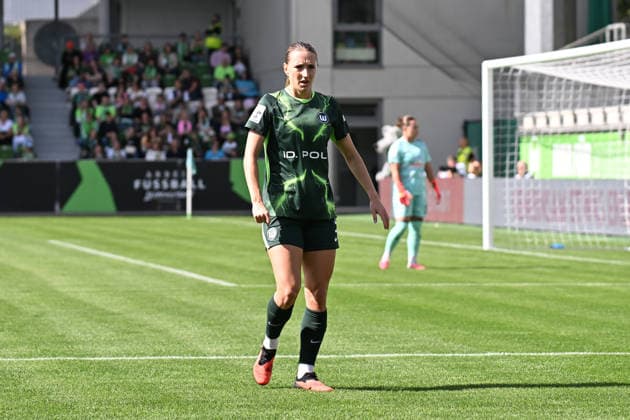 Fußball I Frauen I Saison 2026-2027 I Bundesliga I 3. Spieltag I VfL Wolfsburg - SV Werder Bremen I 06.09.2026 Lara Prasnikar (9, VfL Wolfsburg) Freisteller, Nahaufnahme, Porträt, Portrait, Einzelfoto, Einzelbild, Körper Wolfsburg AOK Stadion Niedersachsen Deutschland *** Soccer I Women s I 2026–2027 Season I Bundesliga I Matchday 3 I VfL Wolfsburg vs. SV Werder Bremen I September 6, 2026 Lara Prasnikar 9, VfL Wolfsburg, cutout, close-up, portrait, single photo, single image, body, Wolfsburg, AOK Stadium, Lower Saxony, Germany Copyright: xLobeca InesxHähnelx