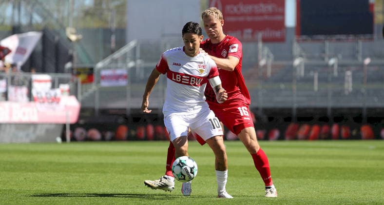 Football, 3rd Division, Würzburger Kickers v VfB Stuttgart II