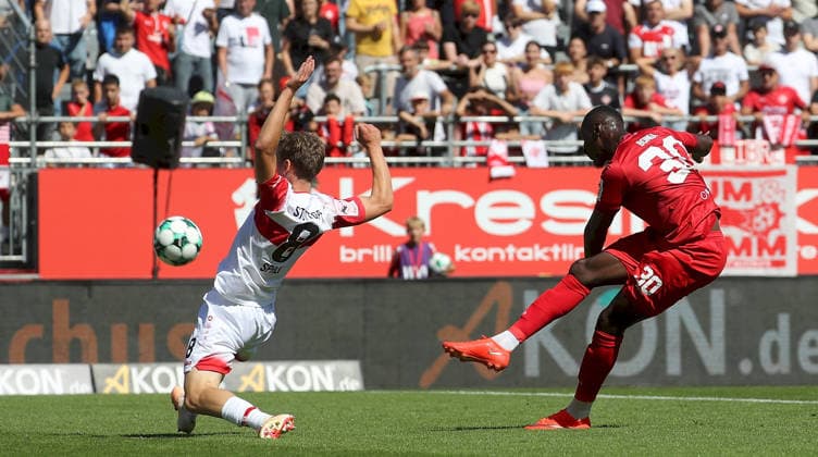 September 6, 2026, xfsx, Men s, Soccer, 2026–2027 Season, 3rd Division, Matchday 4: FC Würzburger Kickers vs. VfB Stuttgart II; from left: Yanik Spalt (VfB Stuttgart II), Tarsis Bonga (FC Würzburger Kickers); Würzburg, AKON ARENA, Bavaria, Germany