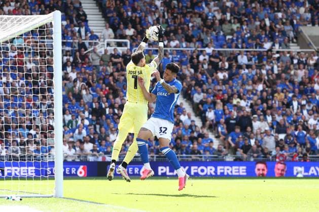 JosÃ Sa of Wolverhampton Wanderers and Luis Vazquez of Birmingham City Birmingham City v Wolverhampton Wanderers, EFL Sky Bet Championship, Football, St. Andrew s at Knighthead Park, Birmingham, UK - 06 Sep 2026Birmingham St. Andrew s at Knighthead Park United Kingdom EDITORIAL USE ONLY No use with unauthorised audio, video, data, fixture lists, club league logos or live services. Online in-match use limited to 120 images, no video emulation. No use in betting, games or single club league player publications.  Copyright: xRyanxBrowne Shutterstockx 17135036di
