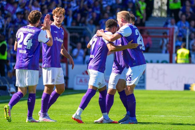 Tor zum 1:0 für VfL Osnabrück durch Daniel Kofi Kyereh (VfL Osnabrück, 7), Torjubel, Freude, Emotionen, Deutschland: Fussball, 2. Bundesliga, Saison 2026 27, 4. Spieltag, 06.09.2026, VfL Osnabrück vs Eintracht Braunschweig, Stadion Bremer Brücke (Osnabrück, Niedersachsen) *** Goal to make it 1–0 for VfL Osnabrück by Daniel Kofi Kyereh, VfL Osnabrück, 7, goal celebration, joy, emotions, German soccer, 2. Bundesliga, 2026–27 season, Matchday 4, September 6, 2026, VfL Osnabrück vs. Eintracht Braunschweig, Bremer Brücke Stadium, Osnabrück, Lower Saxony Copyright: xLeonxFrickx