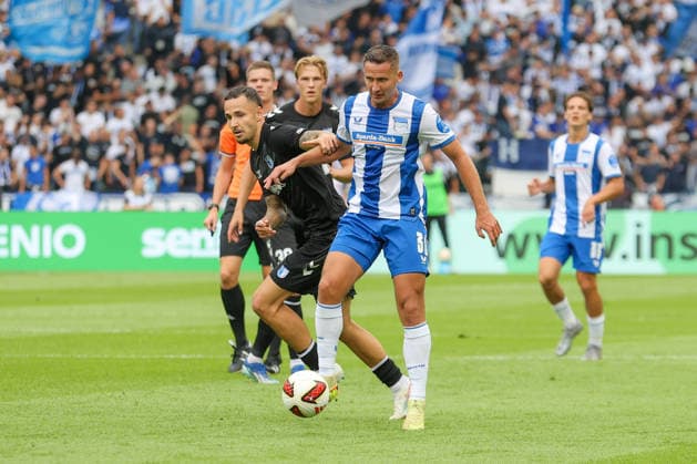 06.09.2026, xtgx, Fussball - 2.Bundesliga Hertha BSC Berlin - 1.FC Magdeburg emspor, v.l. Falko Michel (Magdeburg, 21), Paul Seguin (Hertha, 30) Zweikampf, Duell, Kampf, tackle (DFL DFB REGULATIONS PROHIBIT ANY USE OF PHOTOGRAPHS as IMAGE SEQUENCES and or QUASI-VIDEO) Berlin *** September 6, 2026, xtgx, Soccer 2. Bundesliga Hertha BSC Berlin 1 FC Magdeburg emspor, from left: Falko Michel (Magdeburg), 21, Paul Seguin, Hertha, 30, tackle, duel, battle, DFL DFB REGULATIONS PROHIBIT ANY USE OF PHOTOGRAPHS as IMAGE SEQUENCES and or QUASI-VIDEO, Berlin