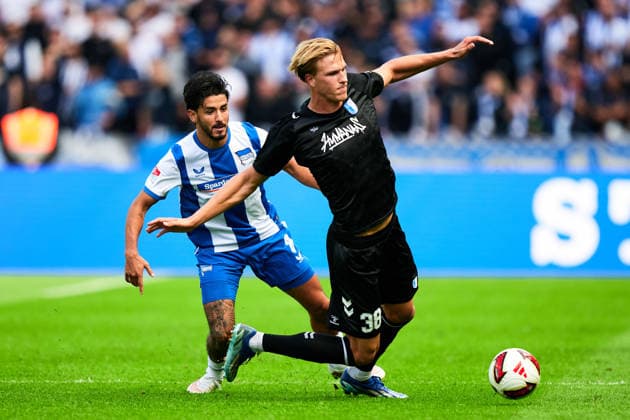 Kevin Sessa (Hertha BSC, 08), +m38, Schwalbe, GER, Hertha BSC vs. 1. FC Magdeburg, 2. Bundesliga, Saison 2026 2027, 04. Spieltag, 06.09.2026 (DFL REGULATIONS PROHIBIT ANY USE OF PHOTOGRAPHS AS IMAGE SEQUENCES AND OR QUASI - VIDEO). GER, Hertha BSC vs. 1. FC Magdeburg, 2. Bundesliga, Saison 2026 2027, 04. Spieltag, 06.09.2026 Berlin *** Kevin Sessa, Hertha BSC, 08, m38, dive, GER, Hertha BSC vs. 1 FC Magdeburg, 2. Bundesliga, 2026–2027 season, Matchday 4, September 6, 2026 DFL regulations prohibit any use of photographs as image sequences and or quasi-video GER, Hertha BSC vs. 1 FC Magdeburg, 2. Bundesliga, 2026–2027 season, Matchday 4, September 6, 2026, Berlin Copyright: xClaudiusxRauch,xEibner-Pressefotox xClaudiusxRauchx EP_CRH