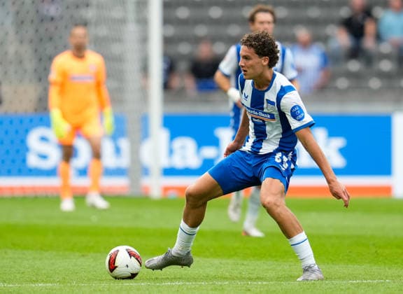 Soufian Gouram (Hertha BSC, 33) am Ball. GER, Hertha BSC vs 1. FC Magdeburg, 2. Bundesliga, 4. Spieltag, Saison 2026-27, Olympiastadion, Berlin, 06.09.2026 DFL REGULATIONS PROHIBIT ANY USE OF PHOTOGRAPHS AS IMAGE SEQUENCES AND OR QUASI-VIDEO GER, Hertha BSC vs 1. FC Magdeburg, 2. Bundesliga, 4. Spieltag, Saison 2026-27, 06.09.2026 Berlin *** Soufian Gouram, Hertha BSC, 33, on the ball (GER), Hertha BSC vs. 1. FC Magdeburg, 2. Bundesliga, Matchday 4, 2026–27 season, Olympiastadion, Berlin, September 6, 2026 DFL regulations prohibit any use of photographs as image sequences and or quasi-video (GER), Hertha BSC vs. 1 FC Magdeburg, 2. Bundesliga, Matchday 4, 2026–27 season, September 6, 2026, Berlin Copyright: xEibner-Pressefoto ScottxColemanx EP_SCN