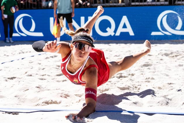Beach volleyball, Beachvolleyball - MEVZA Schladming SCHLADMING,AUSTRIA,06.SEP.26 - BEACH VOLLEYBALL - win2day Tour PRO, MEVZA Schladming. Image shows Ronja Klinger (AUT).  GEPAxpictures xJulioxArellano