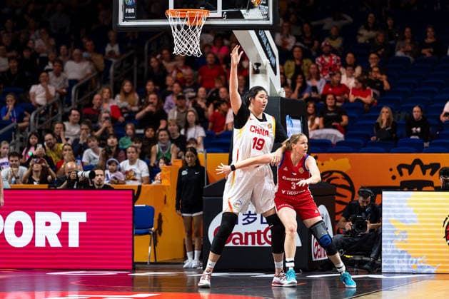 Alena Hanusova, Czech Republic, 03; Ziyu Zhang, China, 19; GER, China vs. Czech Republic, Basketball, 2026 FIBA Women’s World Cup, Group Stage, Matchday 2, September 6, 2026, GER, China vs. Czech Republic, Basketball, 2026 FIBA Women’s World Cup, Group Stage, Matchday 2, September 6, 2026, Berlin Copyright: xEibner-Pressefoto MaxxVincenx EP_MVN
