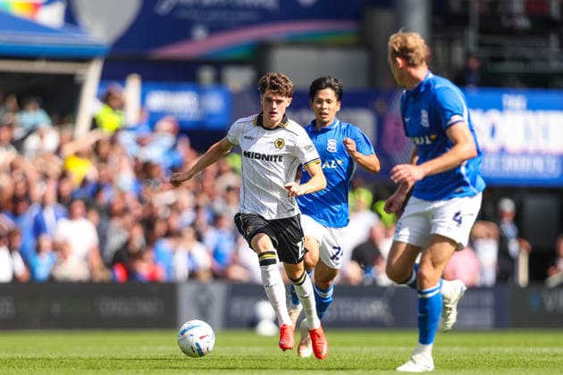 Birmingham City v Wolverhampton Wanderers, Sky Bet Championship Sean Neave Of Wolverhampton Wanderers in action during the Birmingham City v Wolverhampton Wanderers EFL Sky Bet Championship match at St. Andrew s @ Knighthead Park, Birmingham, England on 6 September 2026 Credit: Lee Keuneke Every Second Media Editorial use only. All images are copyright Every Second Media Limited. No images may be reproduced without prior permission. All rights reserved. Premier League and Football League images are subject to licensing agreements with Football DataCo Limited. see https: www.football-dataco.com Copyright: xIMAGO EveryxSecondxMediax ESM-2131-0083 LeexKeunekex xEveryxSecondxMediax