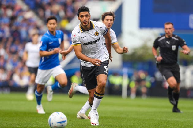 Birmingham City v Wolverhampton Wanderers, Sky Bet Championship Raul JimÃ nez Of Wolverhampton Wanderers in action during the Birmingham City v Wolverhampton Wanderers EFL Sky Bet Championship match at St. Andrew s @ Knighthead Park, Birmingham, England on 6 September 2026 Credit: Lee Keuneke Every Second Media Editorial use only. All images are copyright Every Second Media Limited. No images may be reproduced without prior permission. All rights reserved. Premier League and Football League images are subject to licensing agreements with Football DataCo Limited. see https: www.football-dataco.com Copyright: xIMAGO EveryxSecondxMediax ESM-2131-0098 LeexKeunekex xEveryxSecondxMediax