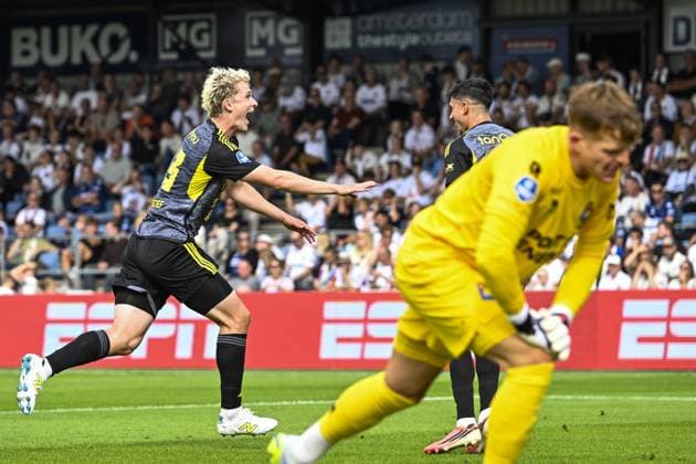 VELSEN - Nicolas Binder of SC Cambuur celebrates the 0-2 during the Dutch Eredivisie match between Telstar and Cambuur at the BUKO Stadium on September 6, 2026, in Velsen, the Netherlands. OLAF KRAAK ANP Eredivisie 2026 27 xVIxANPxSportx xxANPxIVx 567373606 originalFilename: 567373606.jpg