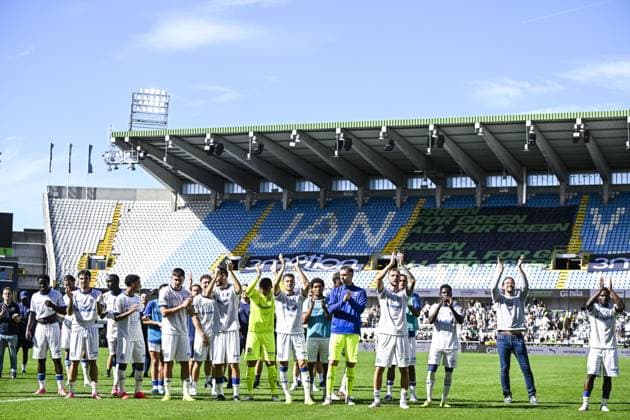 Gent s head coach Rik De Mil celebrates after winning a soccer match between Cercle Brugge and KAA Gent, Sunday 6 September 2026 in Brugge, on day 5 of the 2026-2027 Jupiler Pro League first division of the Belgian championship. TOM GOYVAERTS TomxGoyvaerts  x185444192x