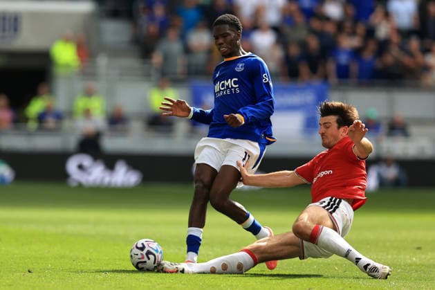 6th September 2026; Hill Dickinson Stadium, Liverpool, England; Premier League Football, Everton versus Manchester United, ManU Harry Maguire of Manchester United slides in to tackle Thierno Barry of Everton DavidxBlunsden
