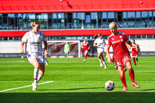 06.09.2026, München, Deutschland. Google Pixel Frauen-Bundesliga: FC Bayern München Frauen gegen SC Freiburg Frauen am FC Bayern Campus. Pernille Harder (FC Bayern Frauen) *** September 6, 2026, Munich, Germany Google Pixel Women s Bundesliga: FC Bayern Munich Women vs. SC Freiburg Women at the FC Bayern Campus Pernille Harder FC Bayern Women