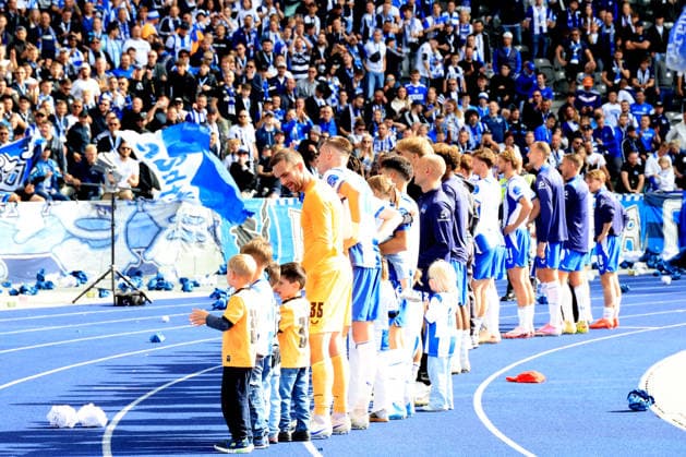 06.09.2026, DEU GER, Fussball , 2.Fussballbundesliga , Spieltag, Saison 2026 2027, Berliner Olympiastadion, Hertha BSC vs. 1.FC Magdeburger Hertha-Spielerkreis, Hertha-BSC Fans 2. Liga: DFB DFL regulations prohibit any use of photographs as image sequences and or quasi-video) Berlin Berliner Olympiastadion Berlin Deutschland *** September 6, 2026, Germany, Soccer, 2. Bundesliga, Matchday, 2026–2027 Season, Berlin Olympic Stadium, Hertha BSC vs. 1. FC Magdeburg, Hertha BSC players, Hertha BSC fans, 2nd Division, DFB, DFL regulations prohibit any use of photographs as image sequences and or quasi-video. Berlin, Berlin Olympic Stadium, Berlin, Germany Copyright: xNordphotox xEnglerx