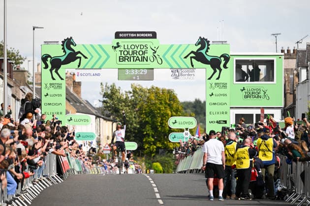 2026 Lloyds Tour of Britain Men Picture by Zac Williams SWpix.com - 06 09 2026 - Cycling - UCI ProSeries - 2026 Lloyds Tour of Britain Men - Stage 5: Earlston to Earlston (156.1km) - Nils Politt (UAE Team Emirates XRG) crosses the line to win stage 5 and celebrates Cycling Copyright: x xSWpix.comx(t axPhotographyxHubxLtd)xZacxWilliams SWpix.comx SWP-3030-22979