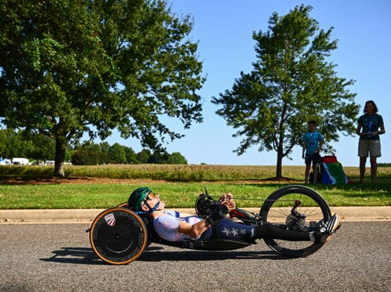 2026 UCI Para-cycling Road World Championships Picture by Olly Hassell SWpix.com - 06 09 2026 - Cycling - 2026 UCI Para-cycling Road World Championships - Huntsville, Alabama, United States of America - Men H1 Road Race - Barry Wilcox (USA) Huntsville Cummings Research Park United States of America Copyright: x xSWpix.comx(t axPhotographyxHubxLtd)xOllyxHassell SWpix.comx SWP-3030-22982