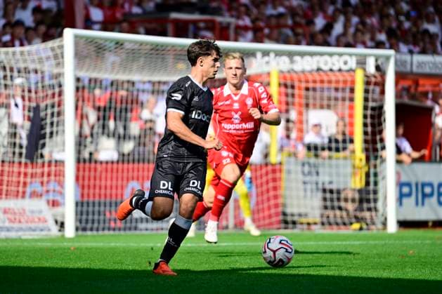 KV Kortrijk v SV Zulte Waregem - Jupiler Pro League KORTRIJK, BELGIUM - SEPTEMBER 06 : Hedl Tobias forward of SV Zulte Waregem during the Jupiler Pro League match between KV Kortrijk and SV Zulte Waregem on September 6, 2026 in Kortrijk, Belgium, 06 09 2026 Kortrijk Belgium  Copyright: xJanxDexMeuleneirx