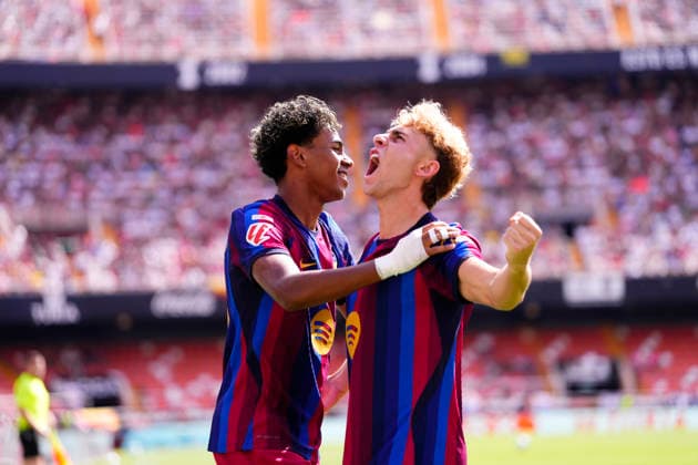 Valencia CF v FC Barcelona, Barca - LaLiga EA Sports 2026 27 Lamine Yamal right winger of Barcelona and Spain celebrates after scoring his sides frist goal during the LaLiga EA Sports 2026 27 match between Valencia CF and FC Barcelona at Estadi de Mestalla on September 6, 2026 in Valencia, Spain. Valencia Spain  Copyright: xJosexBretonx originalFilename:bretonhernandez-valencia260906_npDWB.jpg