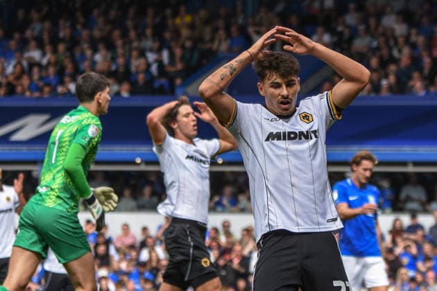 Birmingham City v Wolverhampton Wanderers, Sky Bet Championship, St Andrews @ Knighthead Park, Birmingham, UK - 6 September 2026 Wolverhampton Wanderer s Rodrigo Gomes hands on head after a missed opportunity , UK NEWSPAPERS OUT Copyright: xRichardxBowcottx