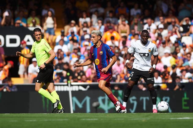 Pedri Gonzalez of FC Barcelona during the LaLiga EA Sports match between Valencia CF and FC Barcelona at Mestalla on September 6, 2026, in Valencia, Spain