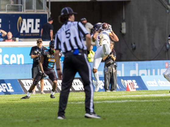 Interception from 9 Amani Dennis (Cornerback) Vienna Vikings Vienna Vikings vs Panthers Wroclaw, American Football League Europe, Golden Bowl Final, 2026, 06.09.2026, Duisburg Schauinsland-Reisen-Arena Germany Copyright: xPFA ChristopherxMettkenx