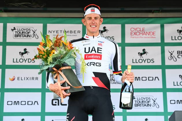 Sport Bilder des Tages 2026 Lloyds Tour of Britain Men Picture by Simon Wilkinson SWpix.com - 06 09 2026 - Cycling - UCI ProSeries - 2026 Lloyds Tour of Britain Men - Stage 5 : Earlston to Earlston (156.1km) - Nils Politt (UAE Team Emirates XRG) wins stage 5 Huntsville Cummings Research Park United States of America Copyright: x xSWpix.comx(t axPhotographyxHubxLtd)xSimonxWilkinson SWpix.comx SWP-3030-23016