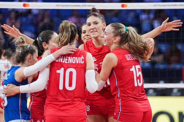Poland v Serbia - CEV EuroVolley 2026 ISTANBUL, TURKIYE - SEPTEMBER 6: Serbia players celebrate during the third-place match between Poland and Serbia at the Trendyol 2026 CEV Women s European Volleyball Championship at Sinan Erdem Sports Hall in Istanbul, Turkiye, on September 6, 2026. Cemal Yurttas Anadolu Istanbul Turkey. Editorial use only. Please get in touch for any other usage.  Copyright: x2026xAnadoluxCemalxYurttaÅüx