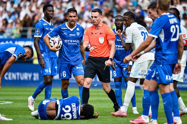 FOOTBALL : ESTAC Troyes x AS Monaco - Ligue 1 - JournÃ e 03 - 06 09 2026 Guillaume Paradis (Arbitre Central) TroyesFrance  Copyright: xBaptistexAutissierx