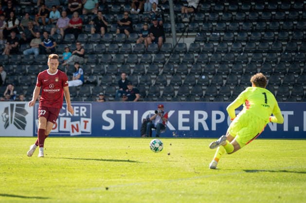 Loris Maier of SG Sonnenhof Großaspach, 27, scores the 1-0 goal; SG Sonnenhof Großaspach vs. TSG 1899 Hoffenheim II, soccer, 3rd Division, Matchday 4, September 6, 2026, DFB regulations prohibit any use of photographs as image sequences and or quasi-video. Aspach, Baden-Württemberg, Germany Copyright: xkolbert-press PhilipxZieglerx