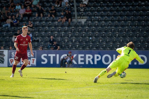 Loris Maier of SG Sonnenhof Großaspach, 27, scores the 1-0 goal; SG Sonnenhof Großaspach vs. TSG 1899 Hoffenheim II, soccer, 3rd Division, Matchday 4, September 6, 2026, DFB regulations prohibit any use of photographs as image sequences and or quasi-video. Aspach, Baden-Württemberg, Germany Copyright: xkolbert-press PhilipxZieglerx