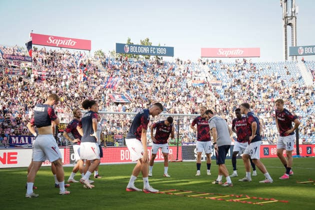 Bologna warm up during the Serie A soccer match between Bologna and Sassuolo at the Renato DallÕAra Stadium in Bologna, north Italy - Sunday, September 6, 2026 -  Copyright: xMassimoxPaolone LaPressex