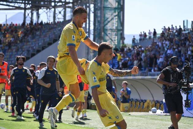 Frosinone Calcio v Venezia FC - Serie A 2026 27 Antonio Raimondo of Frosinone Calcio celebrates after scoring the goal in a 1-0 victory during the matchday 3 of the Serie A Championship between Frosinone Calcio and Venezia F.C. at the Benito Stirpe Stadium in Frosinone, Italy, on September 6, 2026. Frosinone Italy Italy  Copyright: xDomenicoxCippitellix originalFilename:cippitelli-frosinon260906_np1fr.jpg