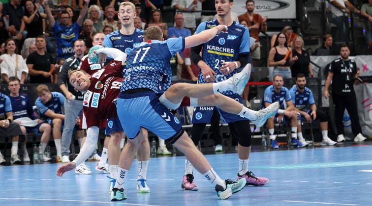September 6, 2026, Germany, Stuttgart, Handball: TVB Stuttgart vs. Füchse Berlin; from left: Torben Matzken (TVB), Mathias Gidsel (Berlin), Samuel Röthlisberger (TVB), Philipp Meyer (Berlin)