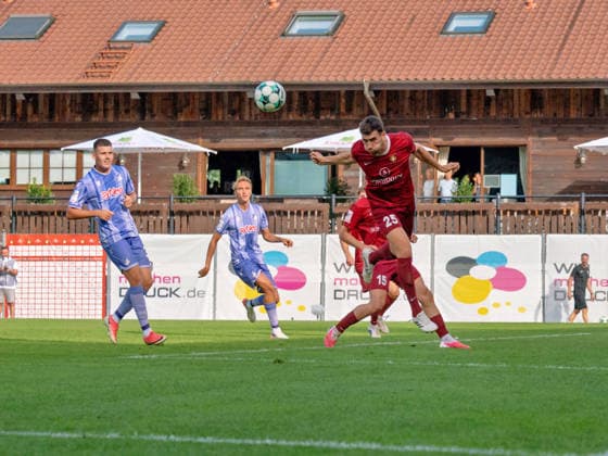 Arbnor Nuraj, SG Sonnenhof Grossaspach, 25, clears a cross. GER, Soccer, SG Sonnenhof Grossaspach vs. TSG Hoffenheim II, 3rd Division, Matchday 4, 2026–2027 season, September 6, 2026 GER, Soccer, SG Sonnenhof Grossaspach vs. TSG Hoffenheim II, 3rd Division, Matchday 4, 2026–2027 season, September 6, 2026 Aspach Copyright: xCarstenxSchweringx EP_CSG