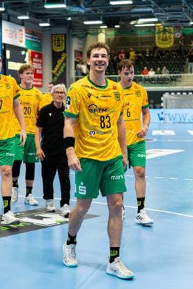 Hagen, Germany, September 6, 2026, 2nd HBL 2026–2027, Match 2: VfL Eintracht Hagen vs. HSC 2000 Coburg. Pictured: Pierre Busch of Hagen smiling on the court at the Ischelandhalle in North Rhine-Westphalia. Copyright: xFotostandx xKruczynskix