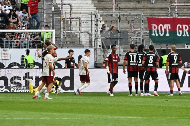 06.09.2026, xjhx, Fussball 1.Bundesliga, Eintracht Frankfurt - FC Augsburg v.l. Torjubel nach dem Tor zum celebrating the goal celebrate 1:4 durch Fabian Rieder (FC Augsburg) (DFL DFB REGULATIONS PROHIBIT ANY USE OF PHOTOGRAPHS as IMAGE SEQUENCES and or QUASI-VIDEO) Frankfurt am Main *** September 6, 2026, xjhx, Soccer, Bundesliga 1, Eintracht Frankfurt vs. FC Augsburg: Goal celebration after Fabian Rieder’s goal (1–4) for FC Augsburg. DFL and DFB regulations prohibit any use of photographs as image sequences and or quasi-video. Frankfurt am Main