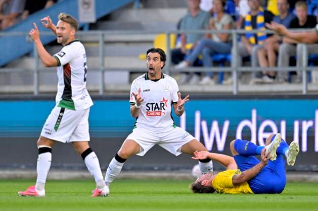 SK Beveren v OH Leuven - Jupiler Pro League BEVEREN, BELGIUM - SEPTEMBER 06 : Dussenne Noe defender of OH Leuven during the Jupiler Pro League match between SK Beveren and OH Leuven on September 6, 2026 in Beveren, Belgium, 06 09 2026 Beveren Belgium  Copyright: xSesx